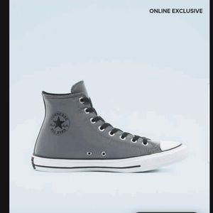 CONVERSE HIGH TOPS BRAND NEW!